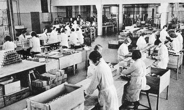 Temmier Pharma workers Packing Pervitin for German Army & Luftwaffe